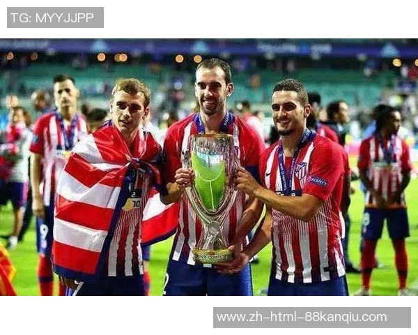 历届世界足球先生得主回顾与影响力分析